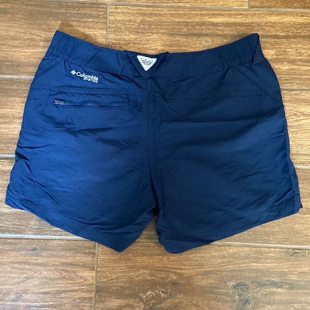 Columbia PFG Omni-Shade shorts - Picture 2 of 6